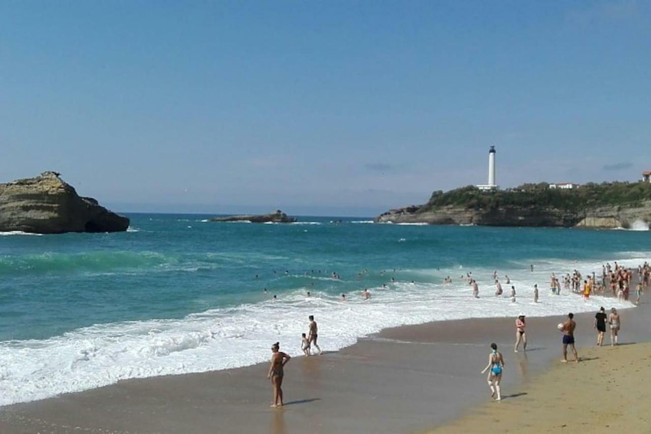 Petit Appartement Douillet Tres Bien Situe Biarritz Exterior foto